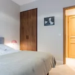 Downtown Cannes Apartment With Garden